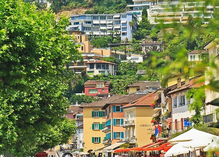 Double Modern-6 By Interhome