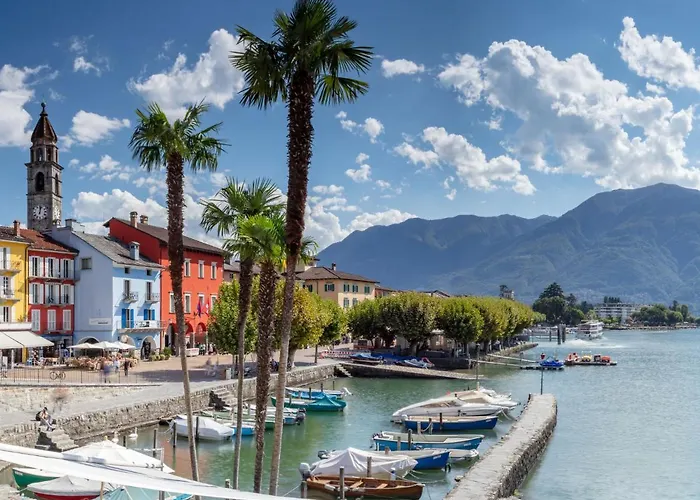 Double Modern-6 By Interhome דירה