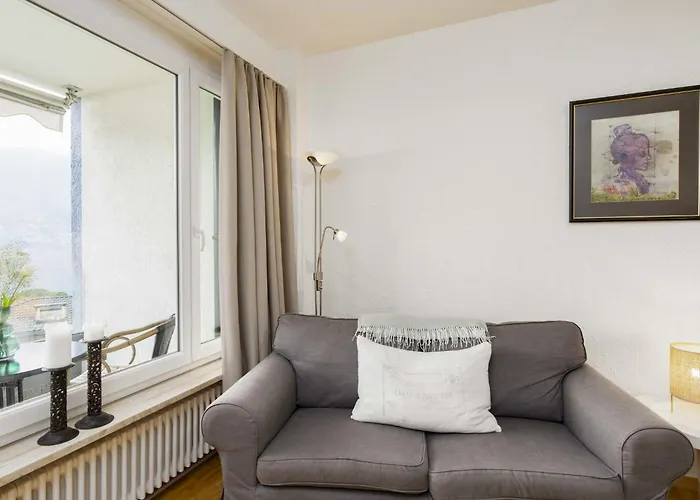 Double Modern-6 By Interhome אסקונה